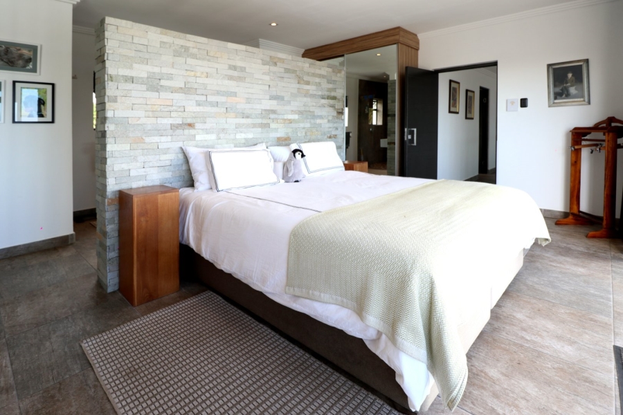 4 Bedroom Property for Sale in Seaview Eastern Cape